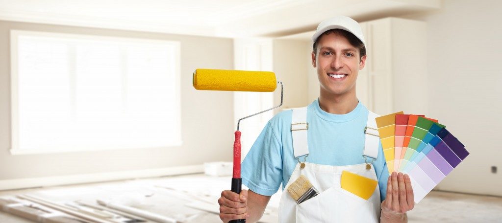 Hiring a professional to paint the house interior